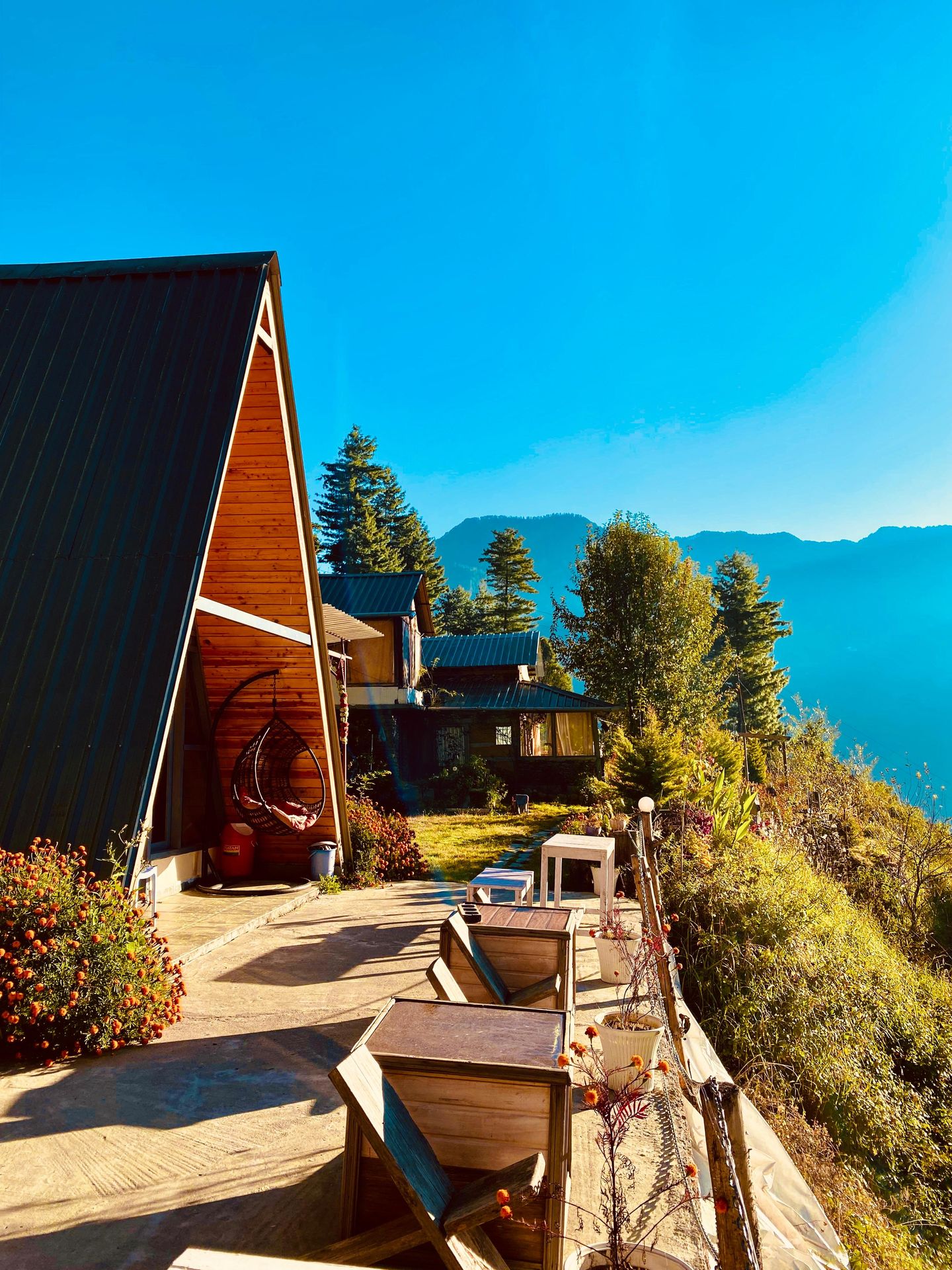 Mountain view from A-frame cottage in Jibhi